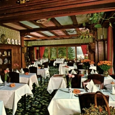 Portail de la table
